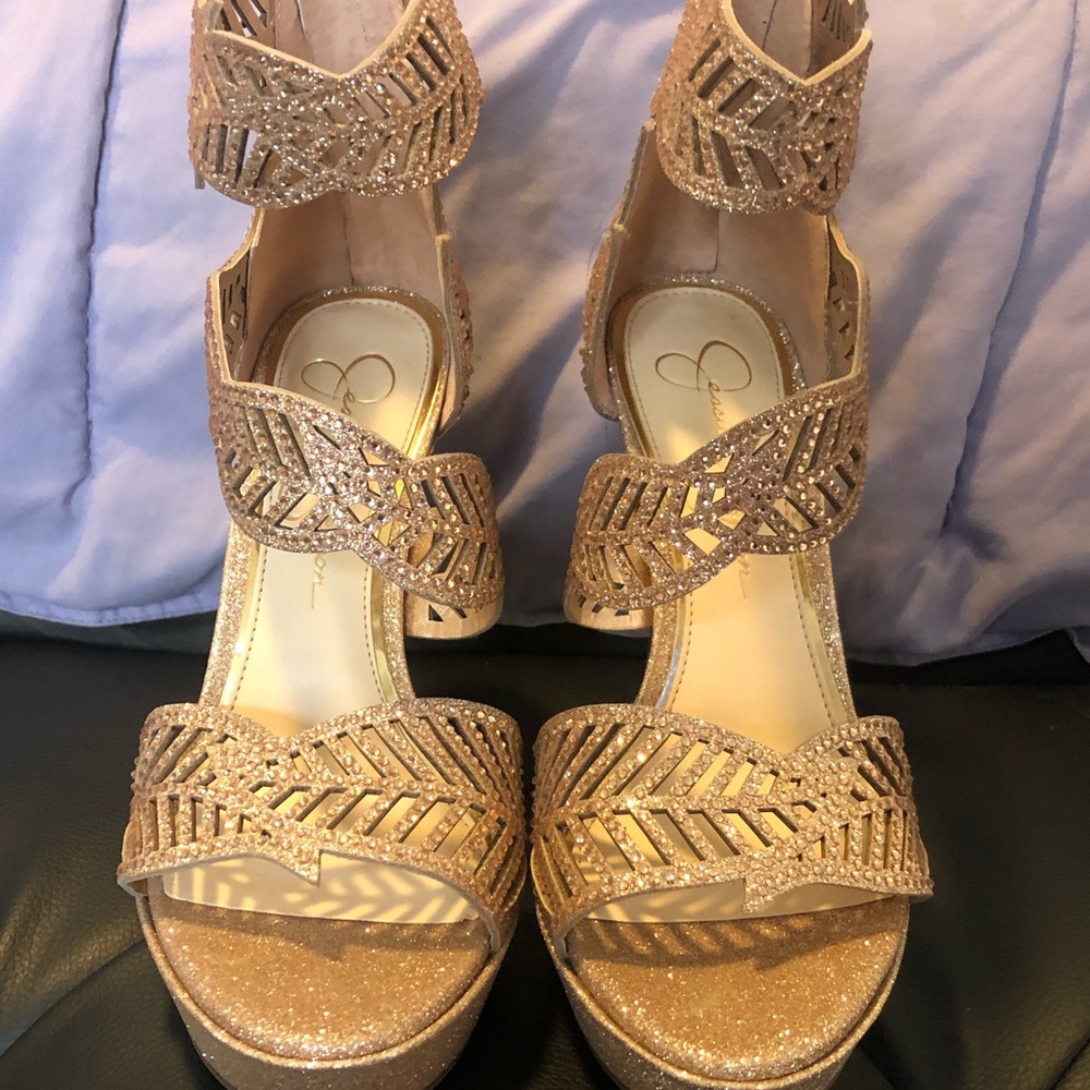 Jessica Simpson Platforms - Picture 2 of 4